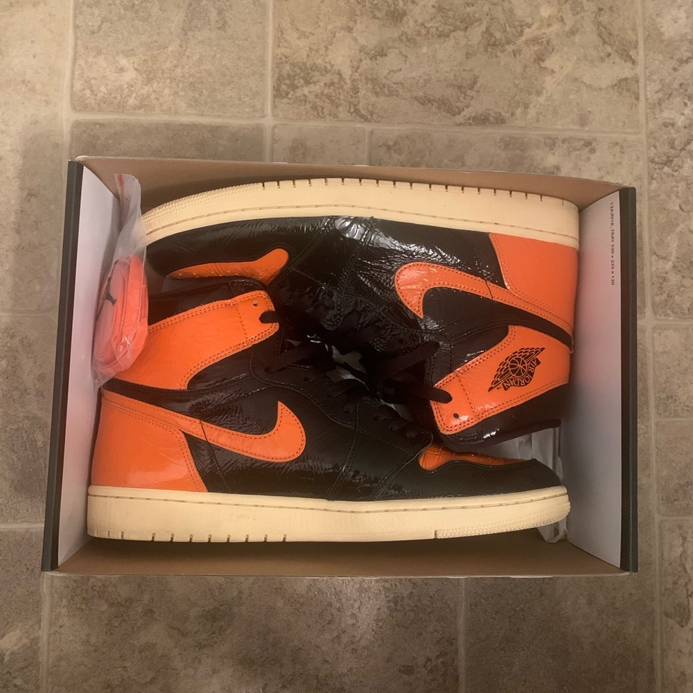 Air Jordan 1 Shattered Backboard